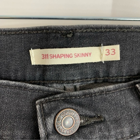 Levi Strauss 311 Shaping Skinny Black Denim Jeans, size 33 - Picture 3 of 16